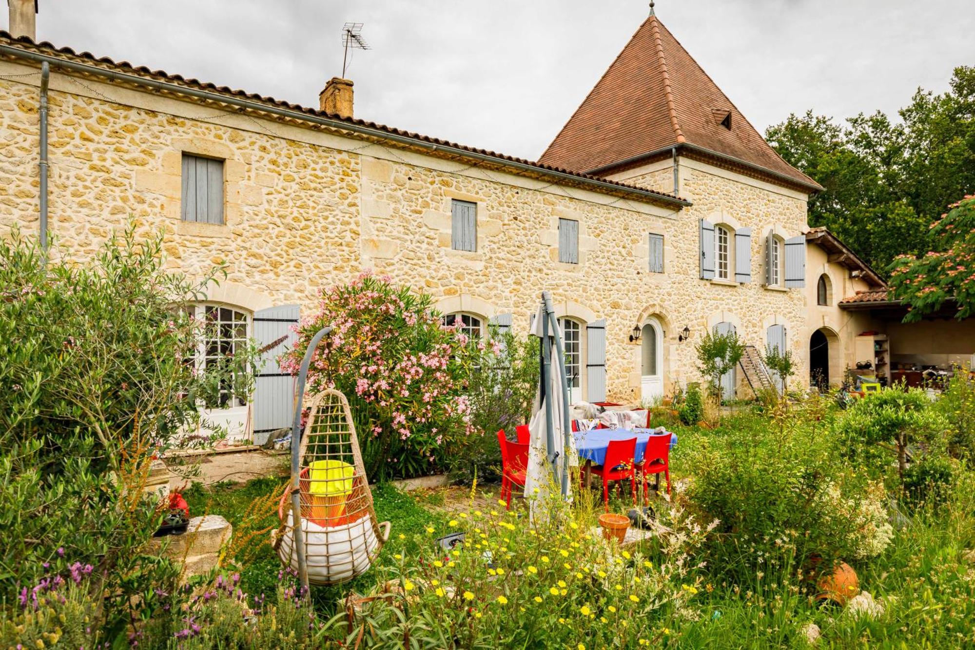 Tiny House Au Milieu Des Vignes Villa Arbis Exterior photo